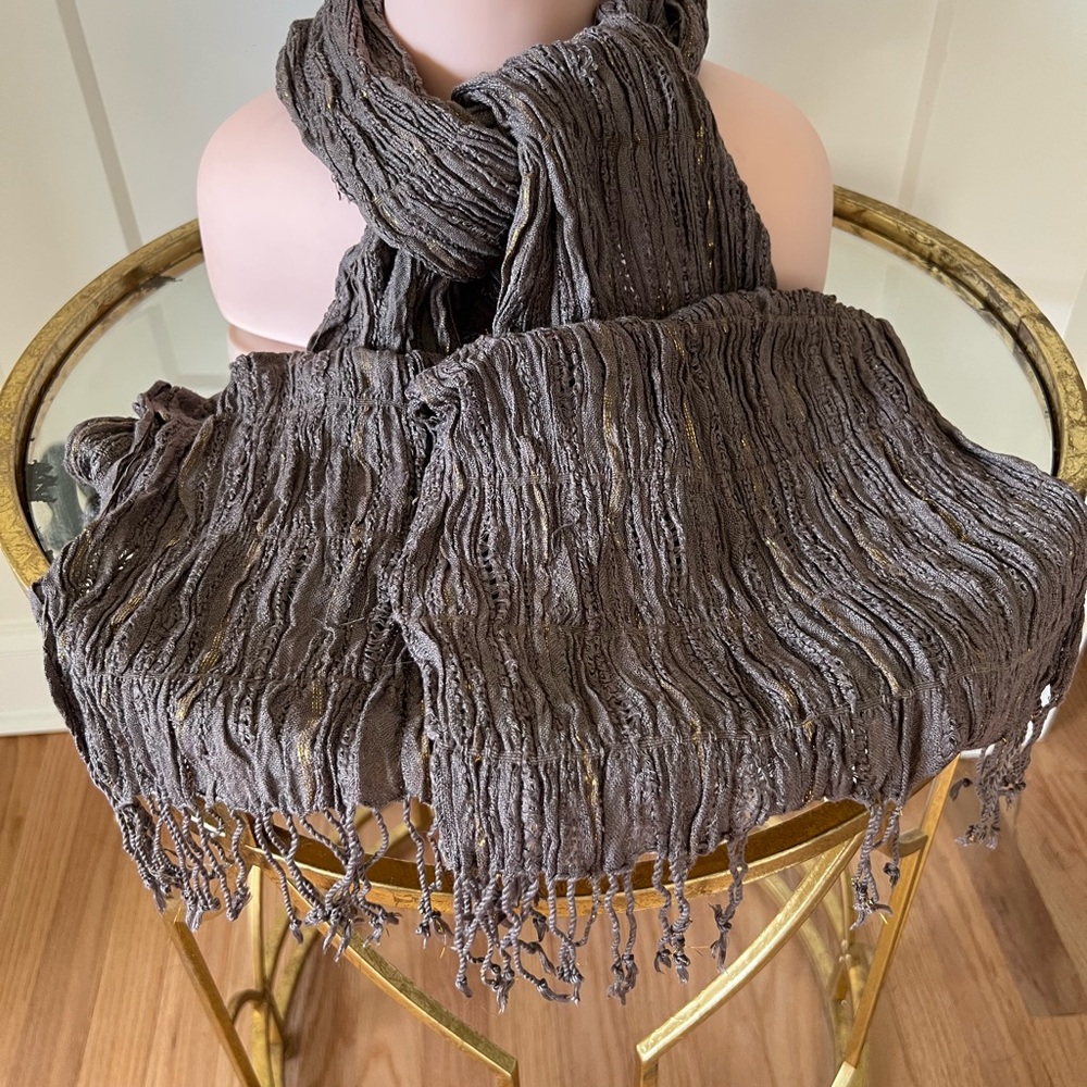 Textured Gray Scarf with Fringe